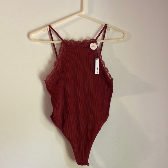 Forever 21 Scalloped Floral Lace-Trim Ribbed Bodysuit - Picture 2 of 6